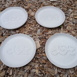 Crate & Barrel Set of 4 JOY White Ceramic Salad Side Plate Lucia Eames 8.25